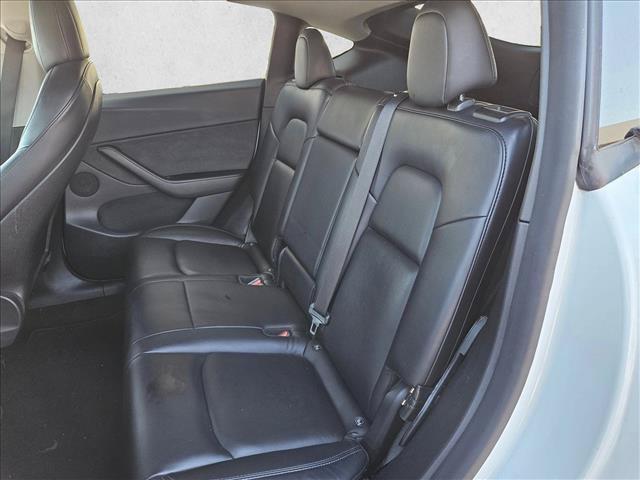 Used 2021 Tesla Model Y Long Range AWD/4WD image 14