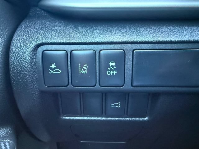 Used 2025 Mitsubishi Eclipse Cross SE AWD/4WD image 14