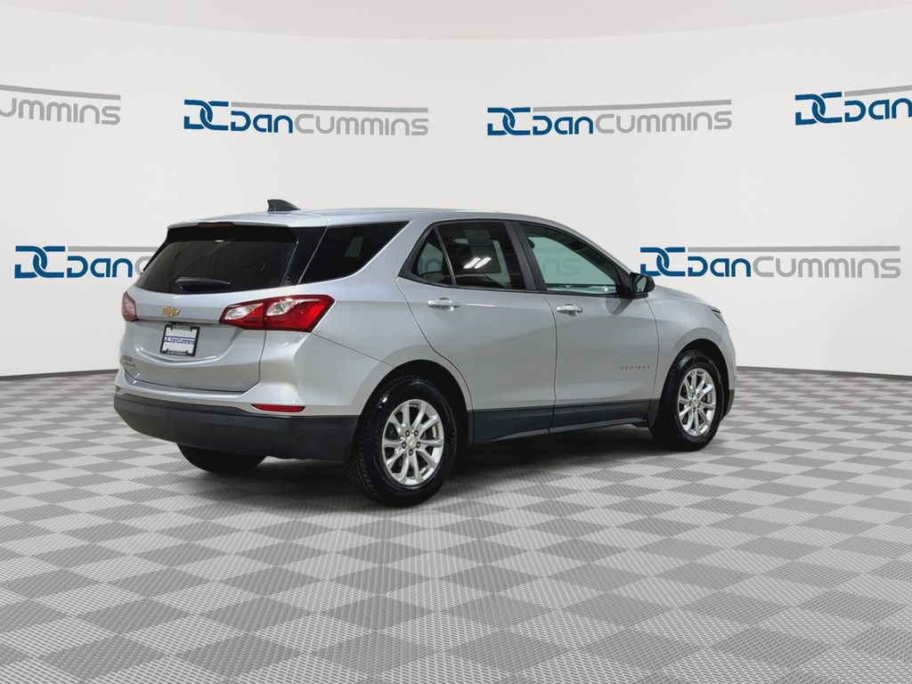 Used 2020 Chevrolet Equinox LS w/ LS Convenience Package image 8