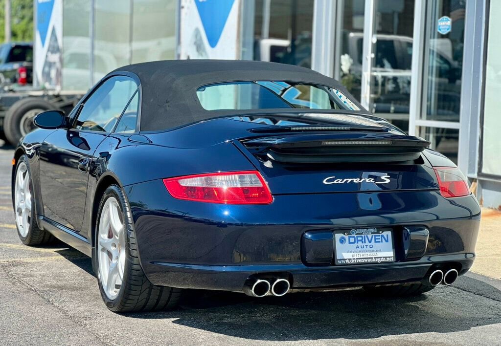 Used 2007 Porsche 911 Carrera S RWD image 3