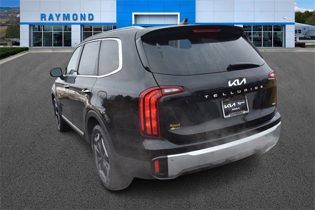 Certified 2024 Kia Telluride S w/ S Sunroof Package image 5