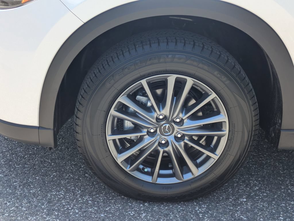 Used 2021 MAZDA CX-5 Touring FWD image 10