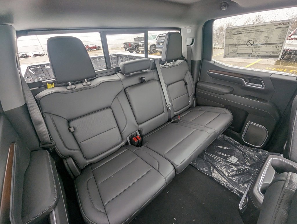 New 2026 GMC Sierra 1500 Denali w/ Technology Package image 17