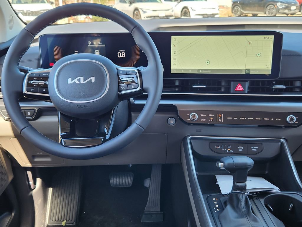 New 2026 Kia Carnival image 12