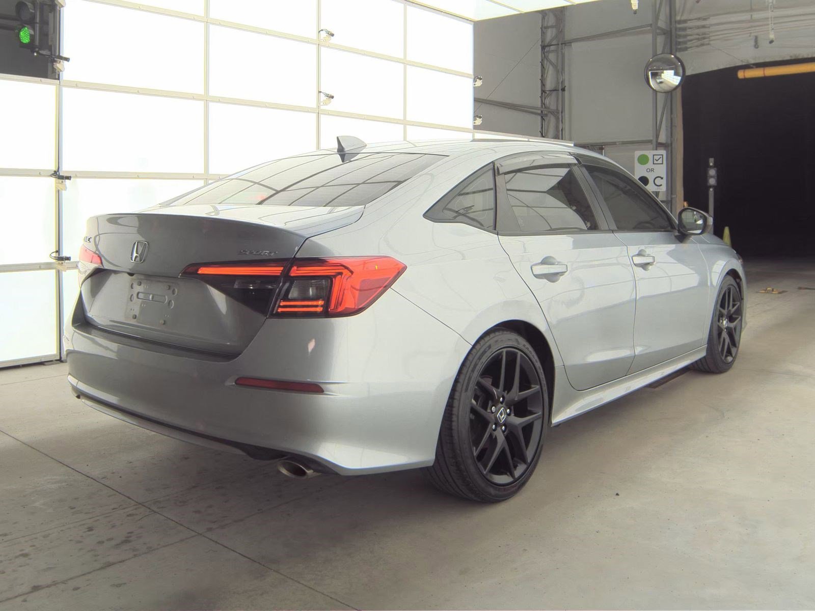 Used 2022 Honda Civic Sport image 7