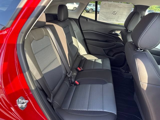 New 2026 Chevrolet Trax LT w/ Driver Confidence Package FWD image 27