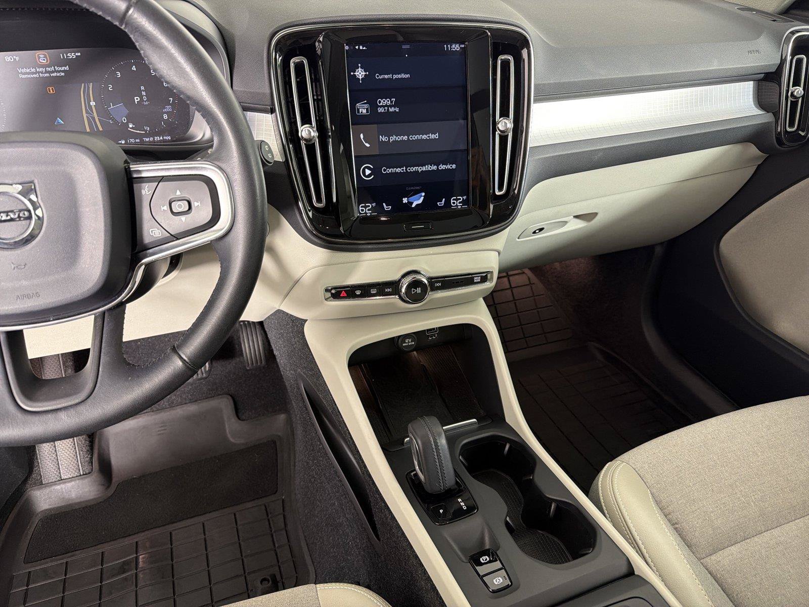 Used 2020 Volvo XC40 T5 Momentum AWD/4WD image 27