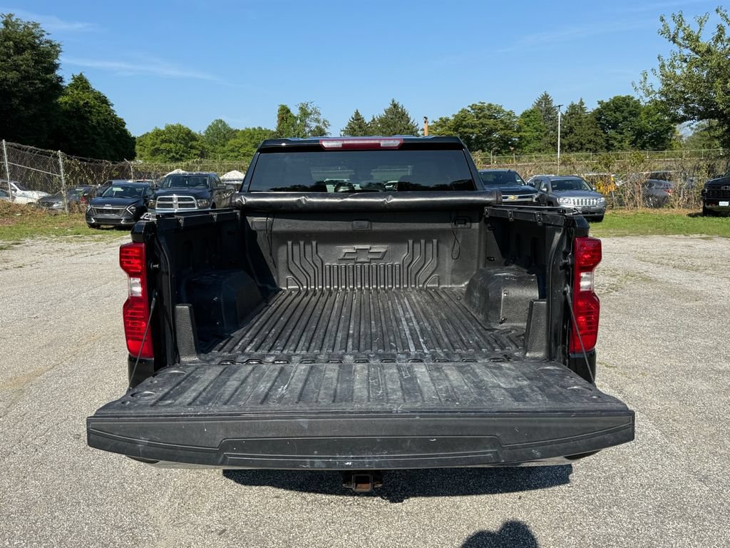Used 2022 Chevrolet Silverado 1500 LT AWD/4WD image 24