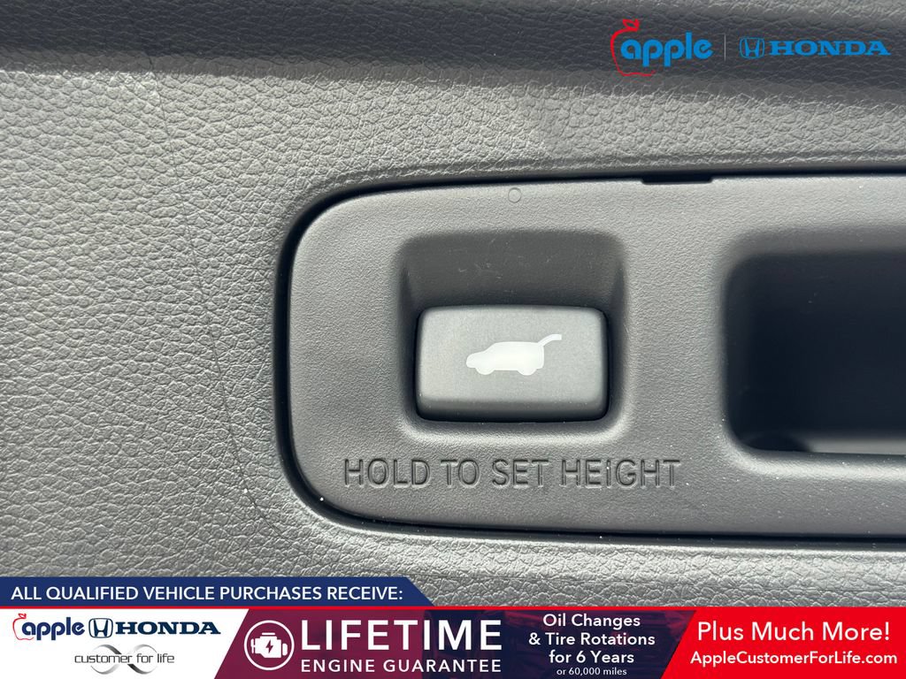 Used 2025 Honda CR-V Sport Touring image 21