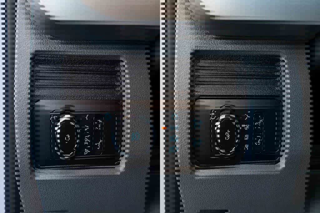 New 2026 Ford F350 XL w/ XL Chrome Package image 24