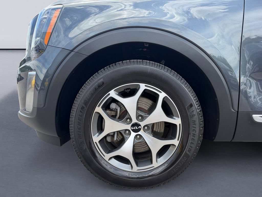 Used 2022 Kia Telluride EX AWD/4WD image 9