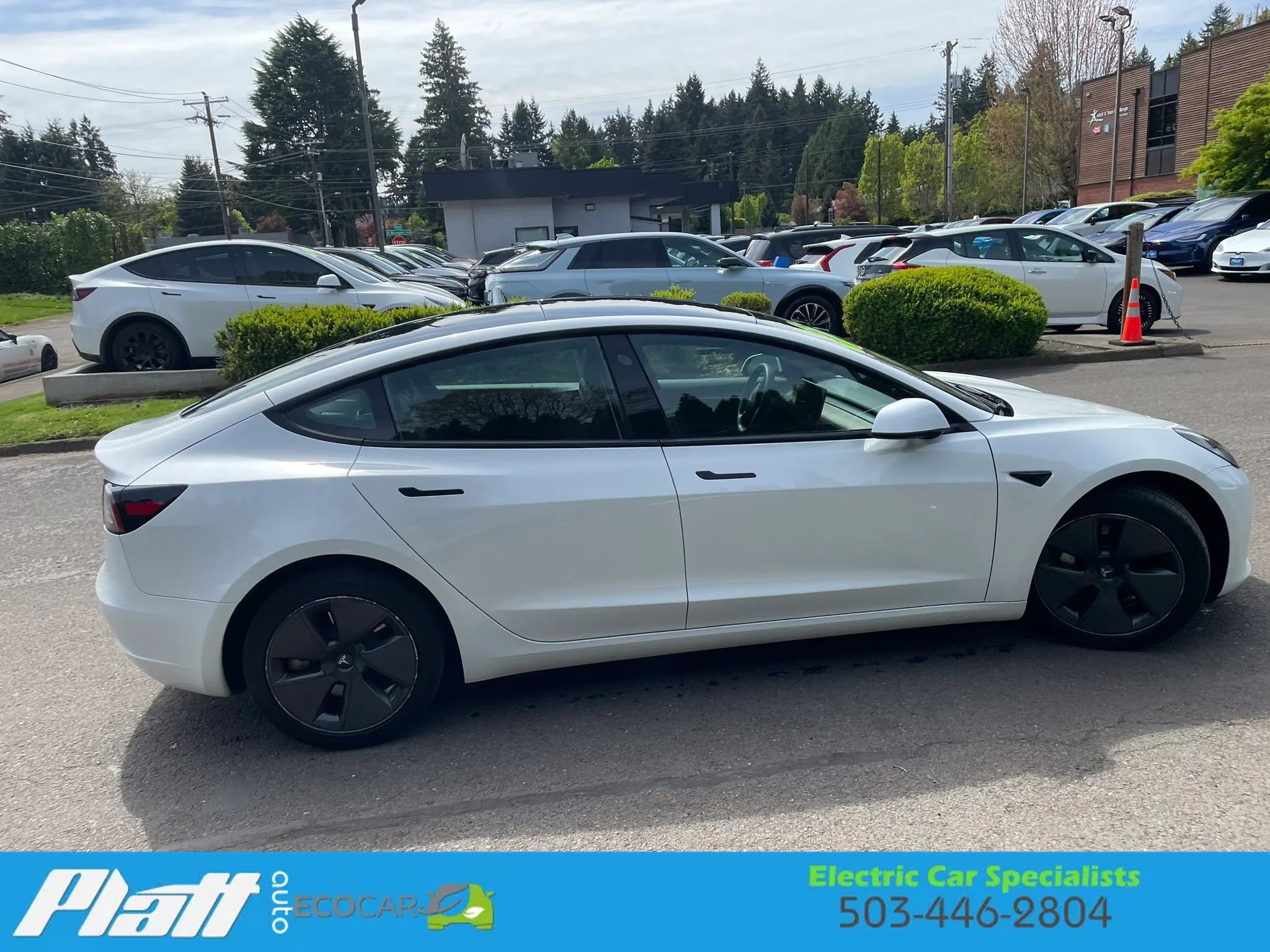 Used 2023 Tesla Model 3 Standard Range image 10