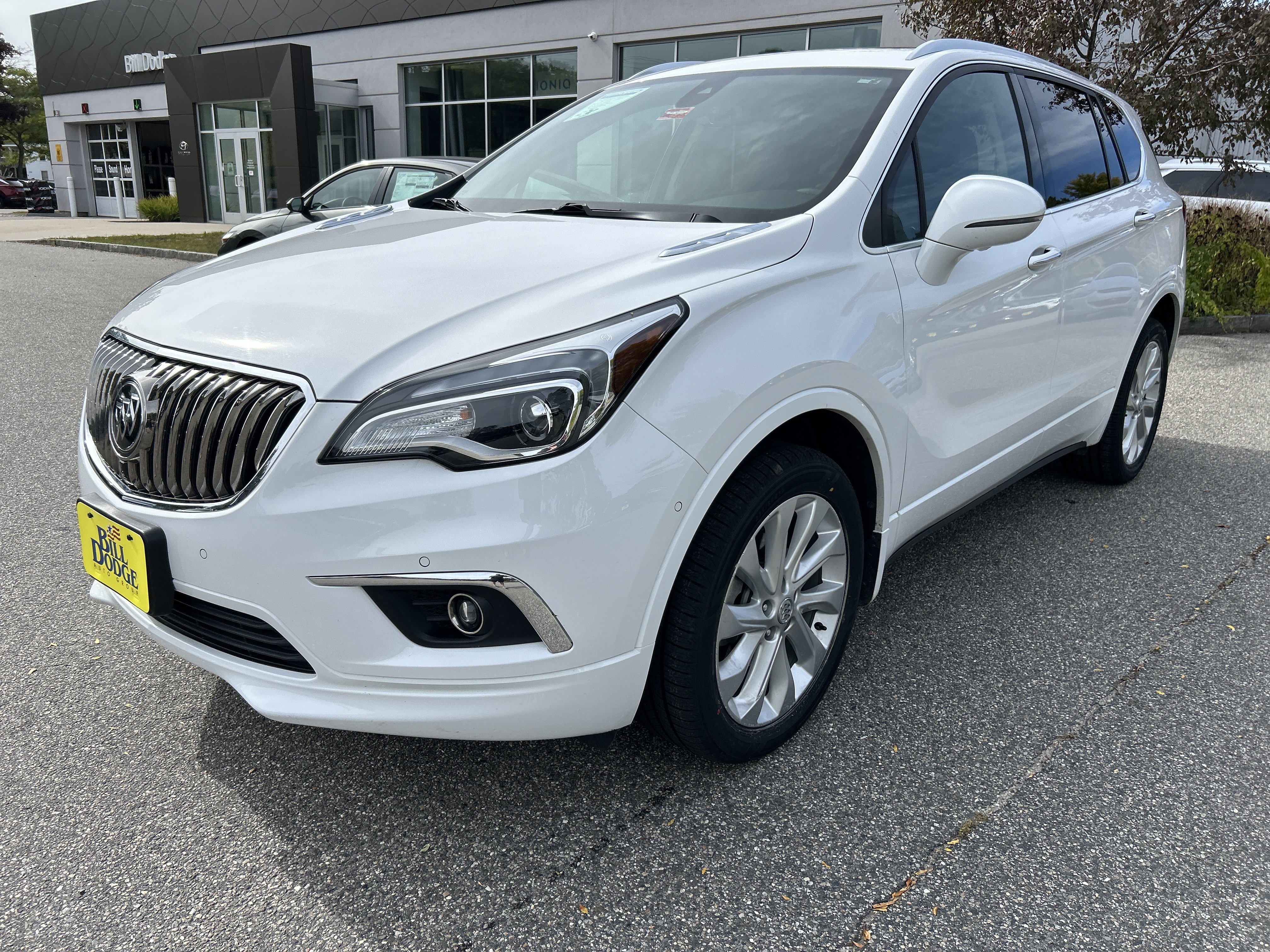 Used 2018 Buick Envision Premium w/ Driver Confidence Package AWD/4WD image 1