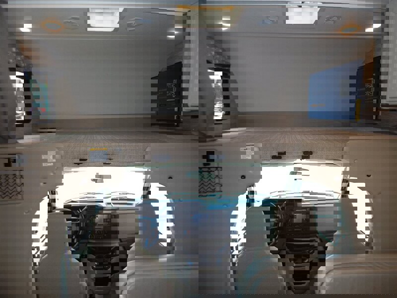 Used 2022 Ford E-450 and Econoline 450 Super Duty w/ Motorhome Prep Package image 36