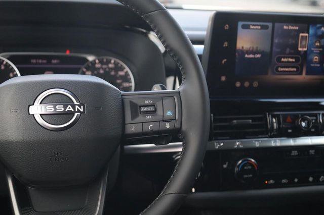 New 2026 Nissan Pathfinder SV w/ SV Premium Package AWD/4WD image 9