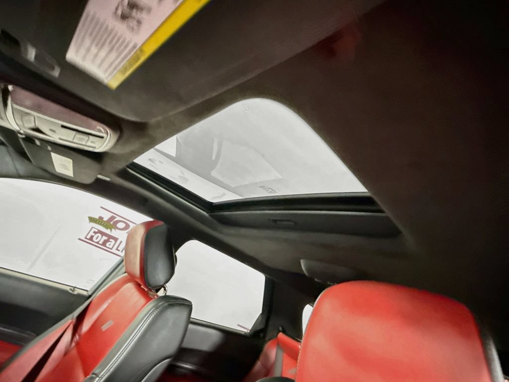 Used 2022 Dodge Durango R/T RWD image 12