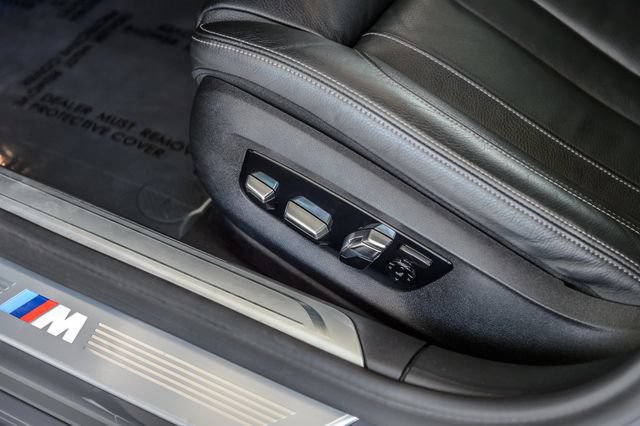 Used 2022 BMW 740i w/ M Sport Package RWD image 37