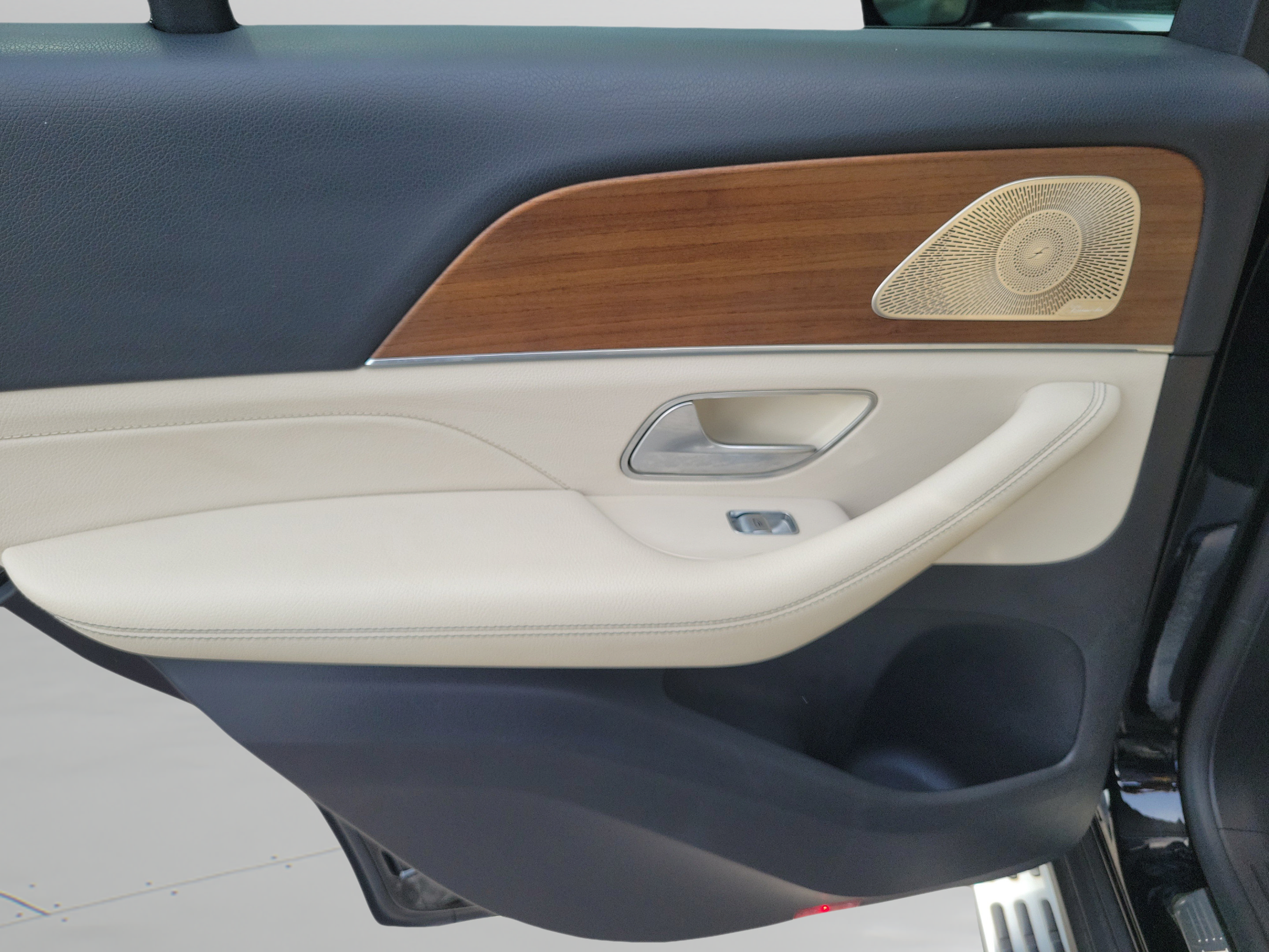 Certified 2022 Mercedes-Benz GLE 350 4MATIC image 5