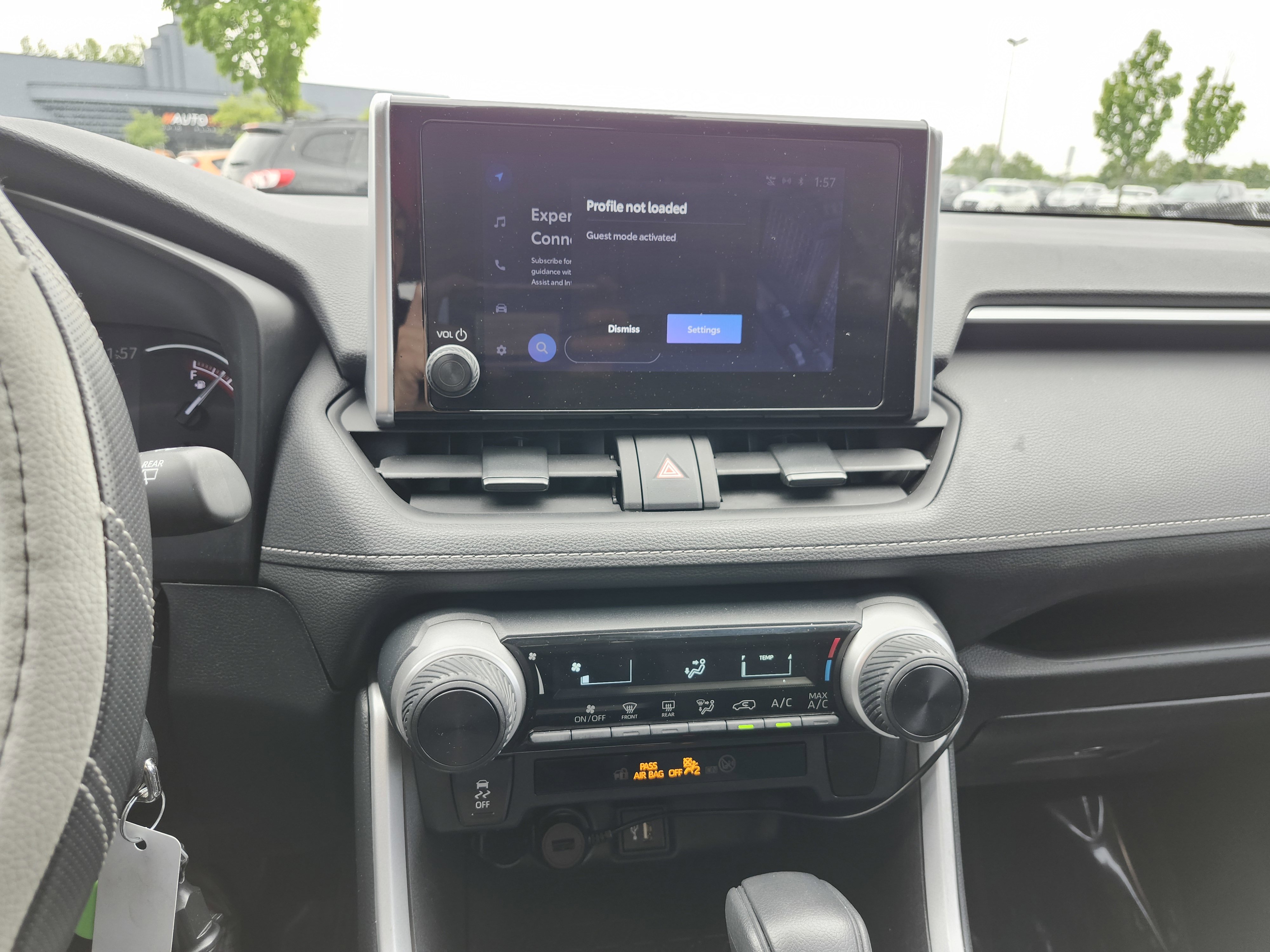 Used 2023 Toyota RAV4 LE FWD image 29
