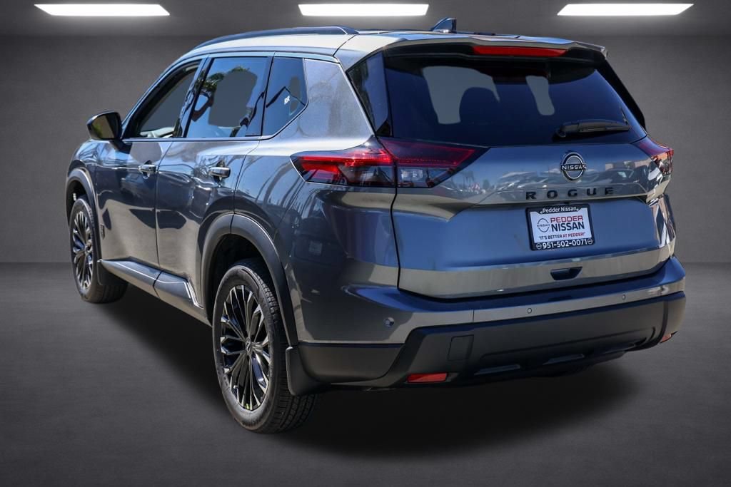 New 2026 Nissan Rogue Dark Armor FWD image 6