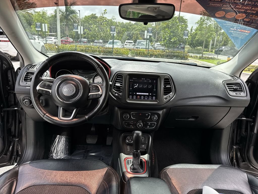 Used 2020 Jeep Compass Trailhawk AWD/4WD image 36
