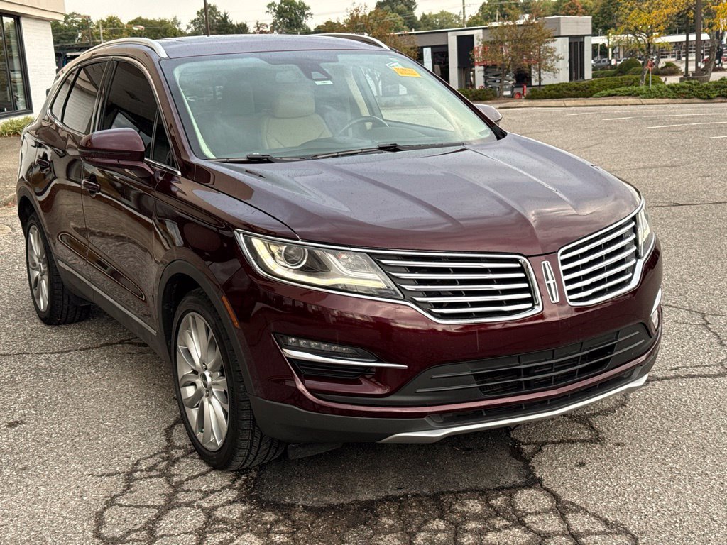 Used 2017 Lincoln MKC Reserve w/ Lincoln MKC Climate Package FWD image 19
