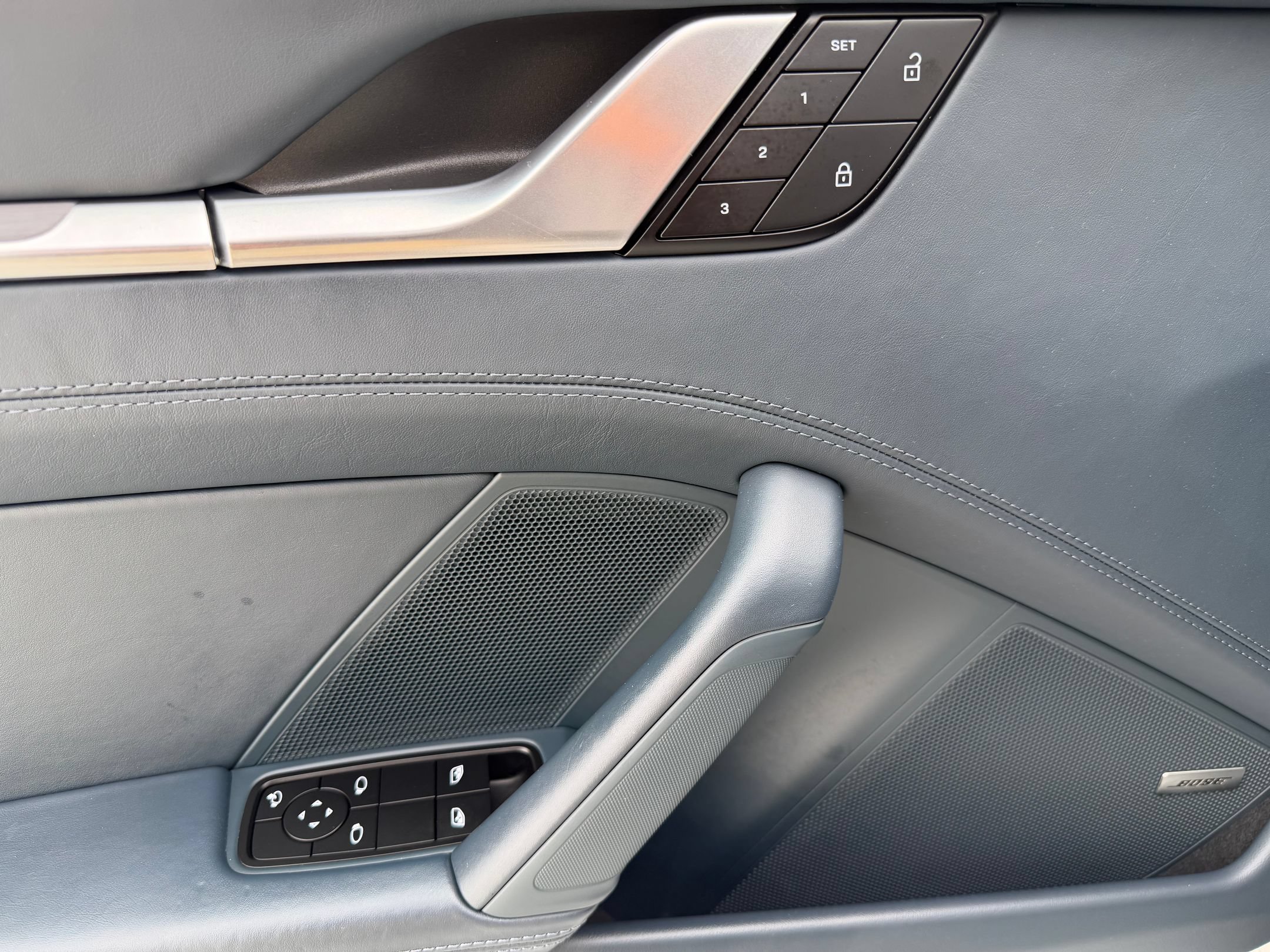 Certified 2024 Porsche 911 Carrera RWD image 28