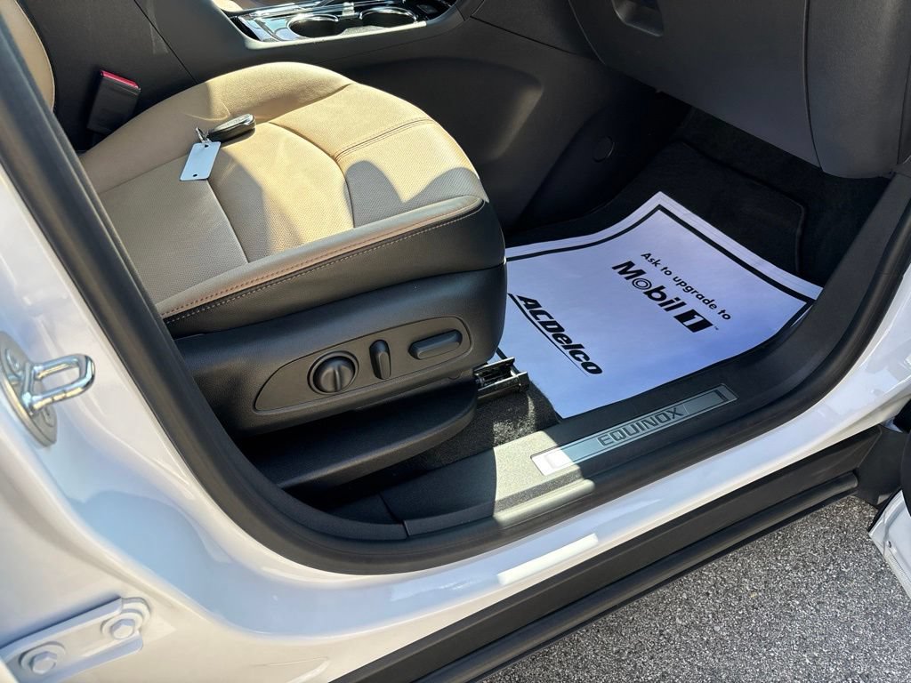 Used 2024 Chevrolet Equinox Premier FWD image 20