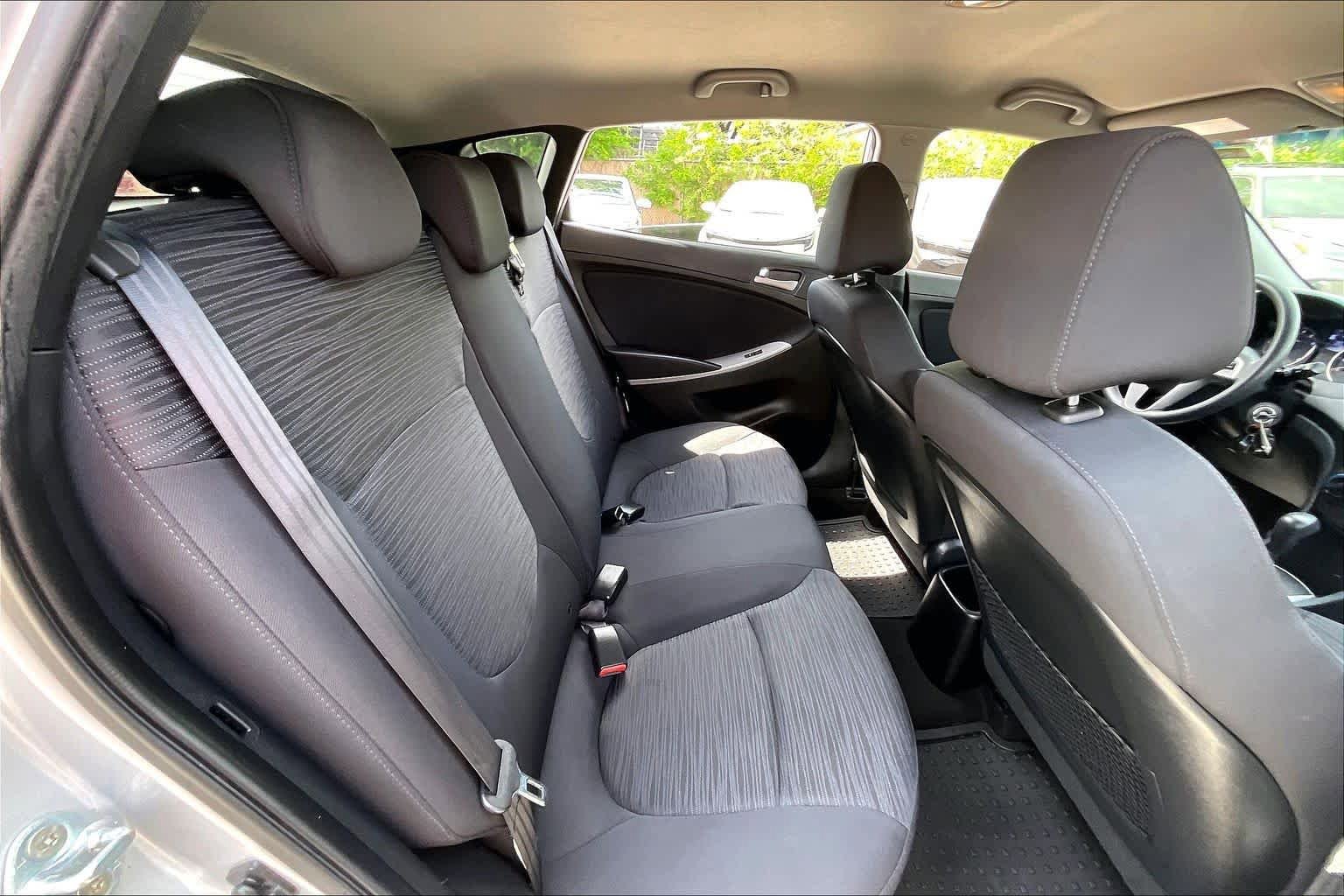 Used 2017 Hyundai Accent SE image 19