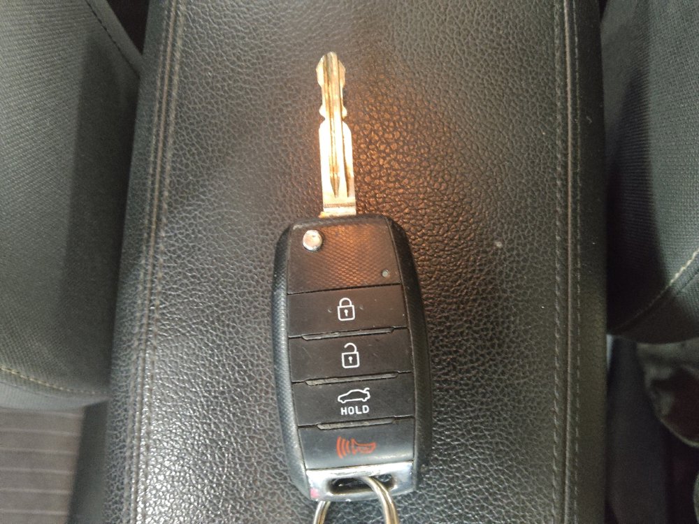 Used 2017 Kia Forte LX w/ LX Popular Package image 32