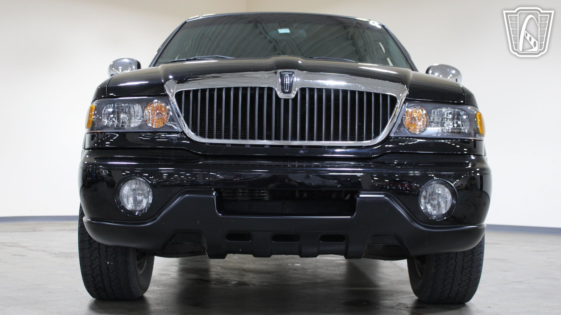 Used 2002 Lincoln Blackwood RWD image 40