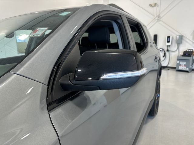 Used 2023 GMC Acadia SLE w/ Elevation Edition AWD/4WD image 14