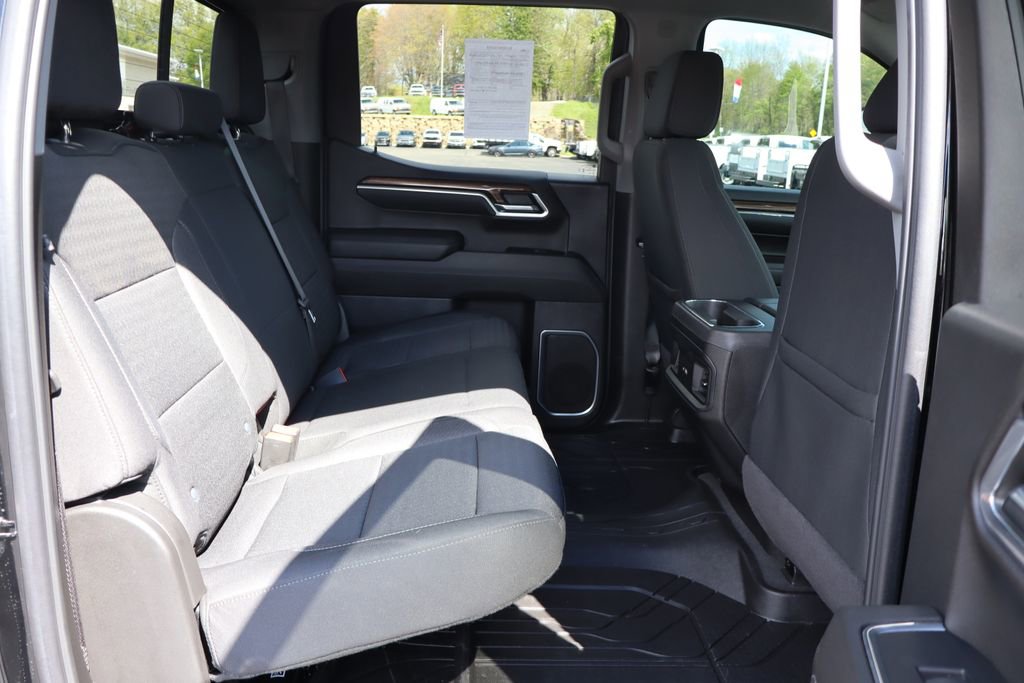 Used 2024 Chevrolet Silverado 1500 LT w/ Convenience Package II AWD/4WD image 20