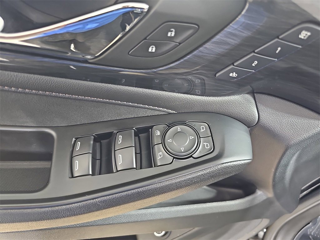 Certified 2023 Chevrolet Traverse High Country w/ LPO, Floor Liner Package image 34