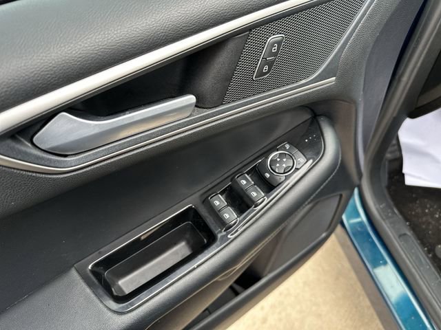 Used 2020 Ford Edge SEL w/ Convenience Package image 26