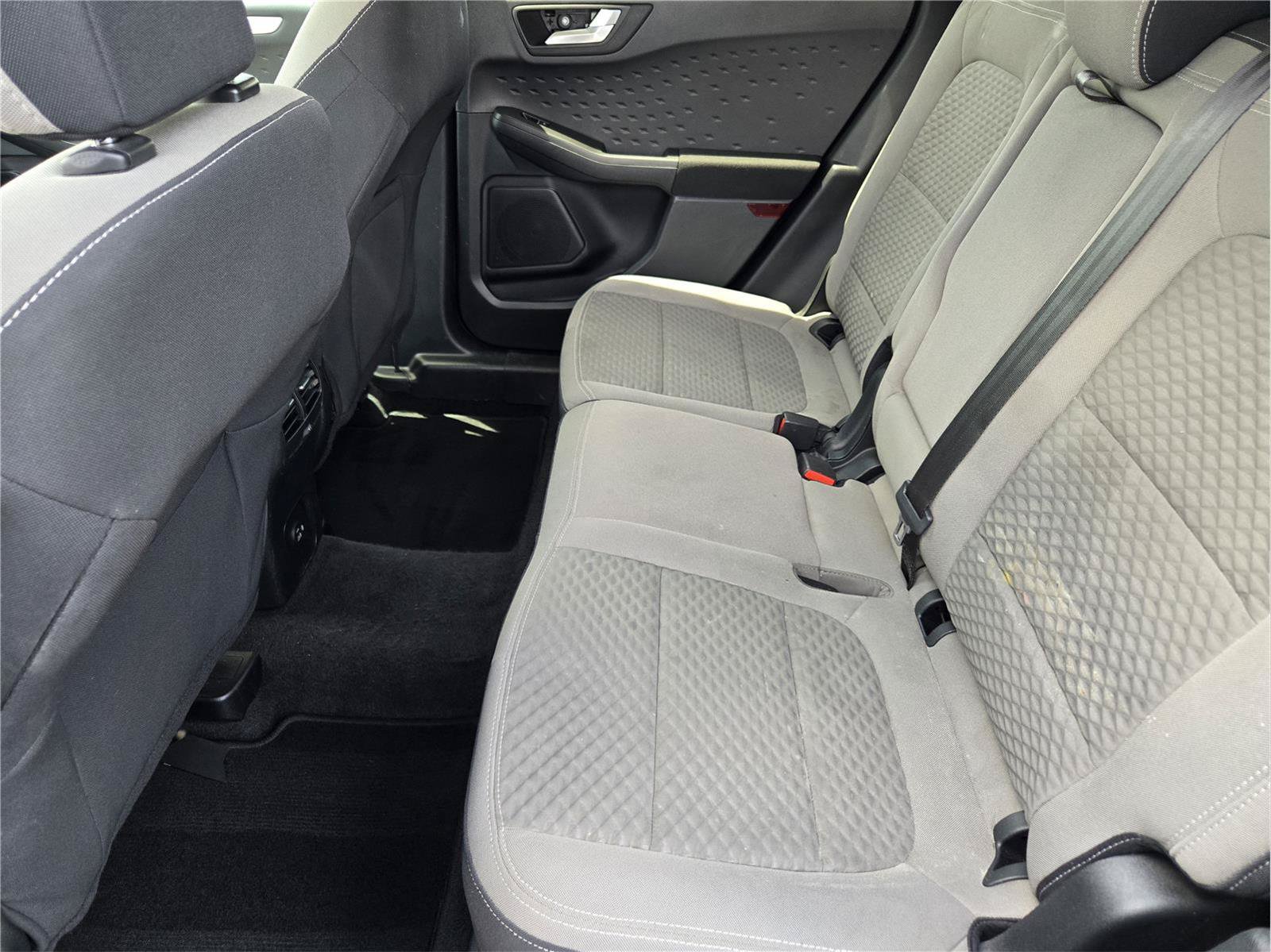 Used 2020 Ford Escape SE FWD image 27