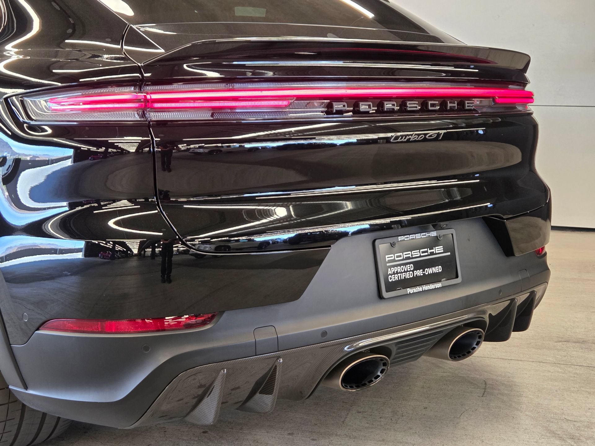 Certified 2024 Porsche Cayenne Turbo GT AWD/4WD image 8