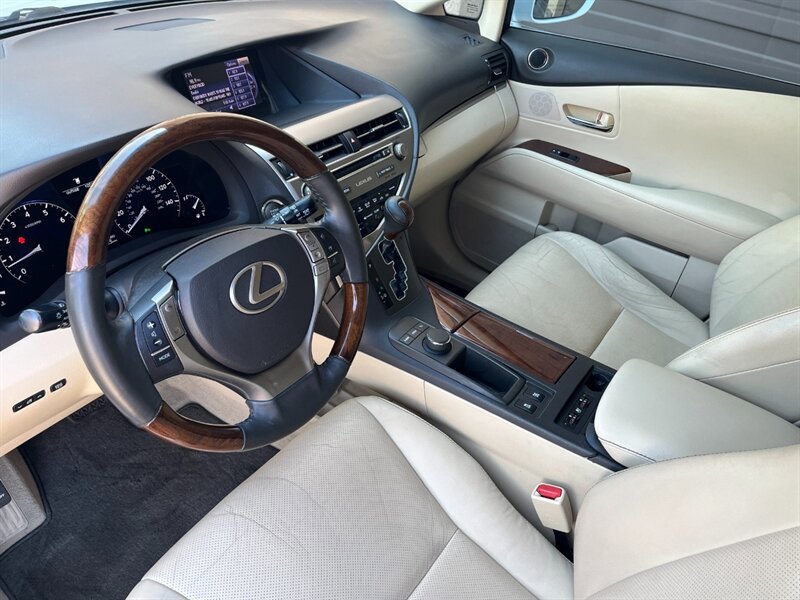 Used 2015 Lexus RX 350 AWD w/ Premium Package image 2