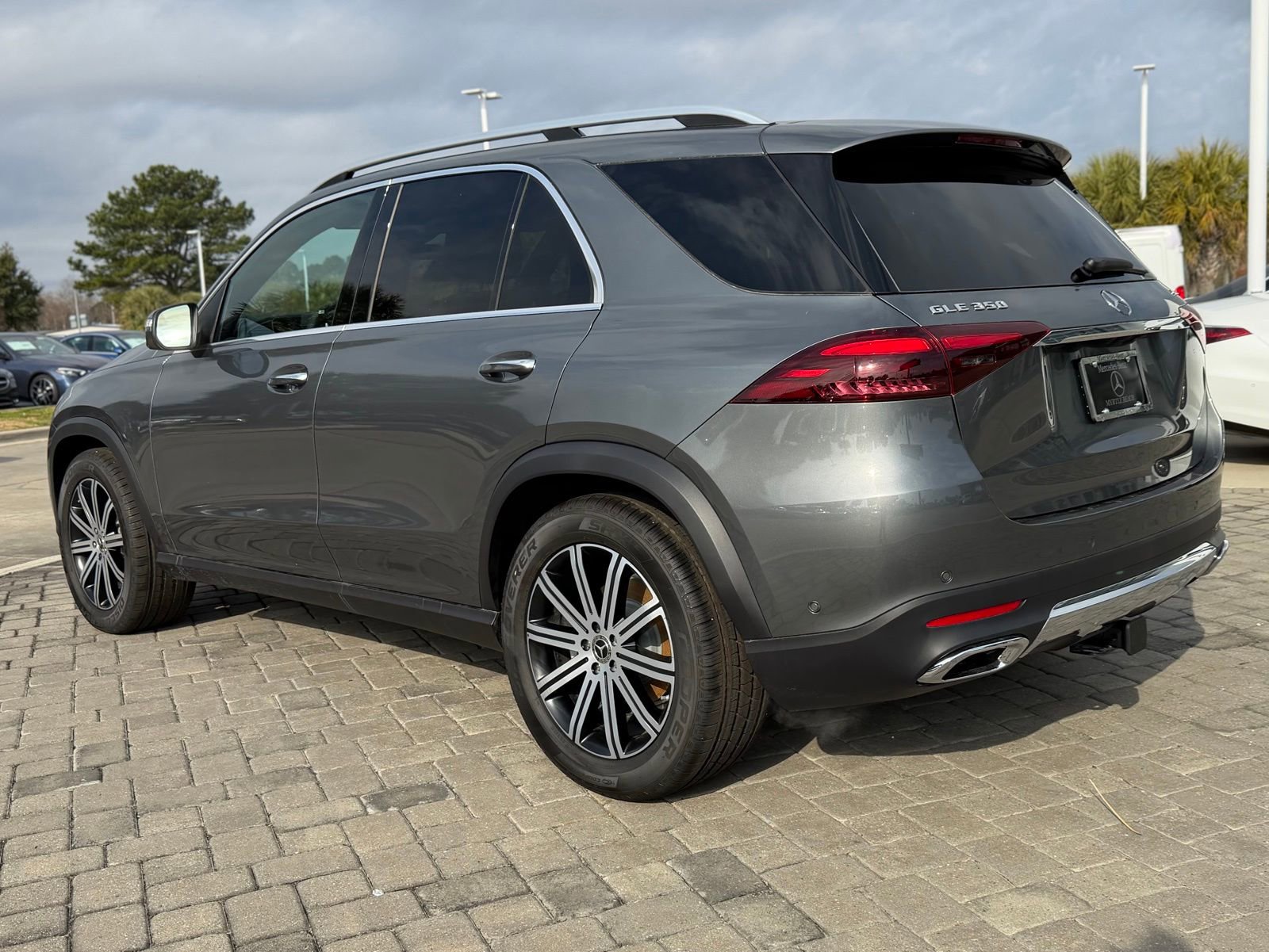New 2026 Mercedes-Benz GLE 350 4MATIC image 11