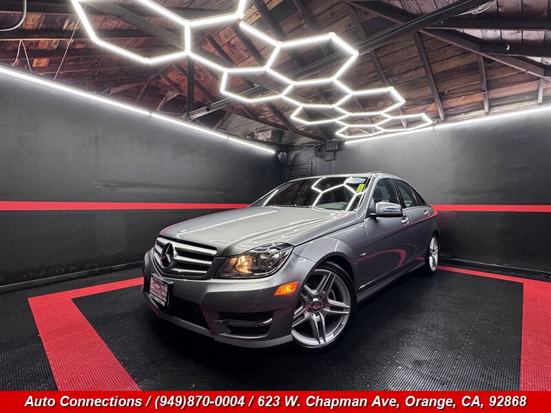 Used 2012 Mercedes-Benz C 250 Sedan image 2