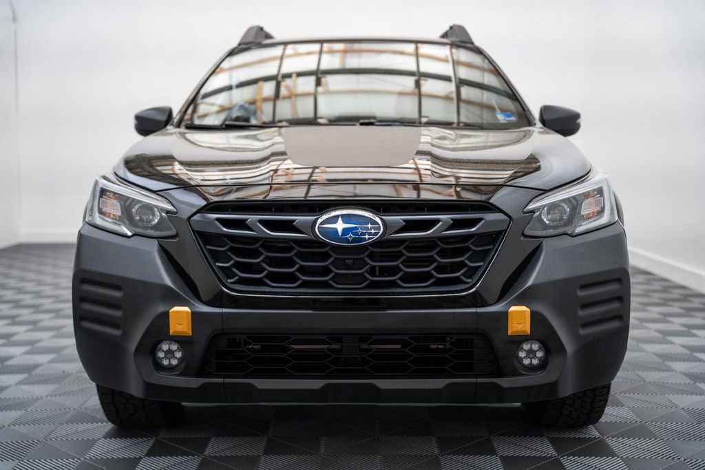 Used 2023 Subaru Outback Wilderness image 2