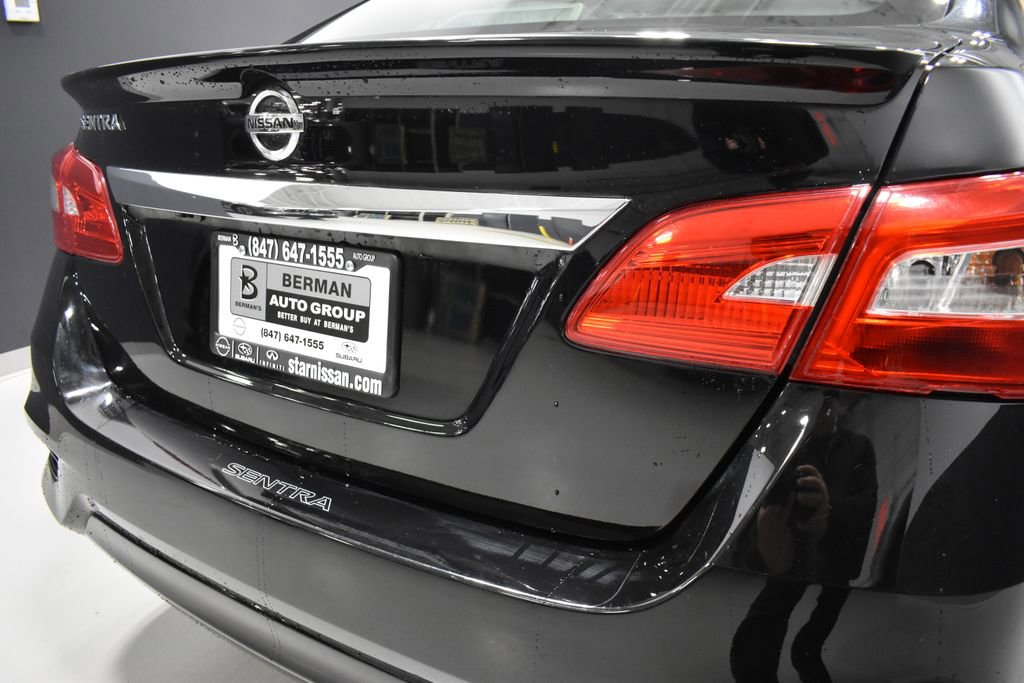 Used 2019 Nissan Sentra S w/ Appearance Package image 12