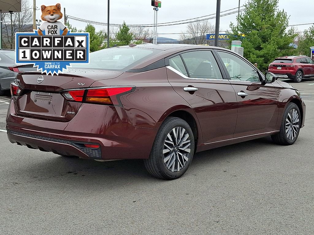 Used 2024 Nissan Altima 2.5 SV AWD/4WD image 8
