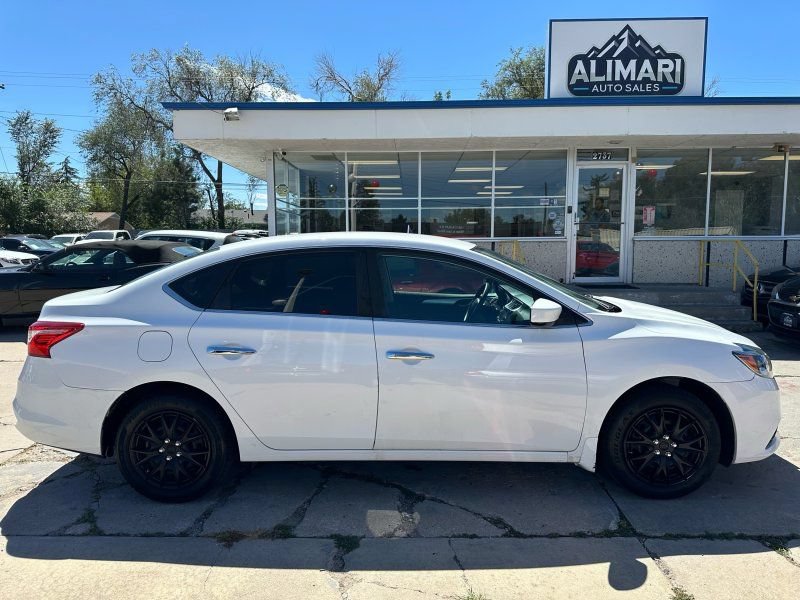 Used 2016 Nissan Sentra S FWD image 8