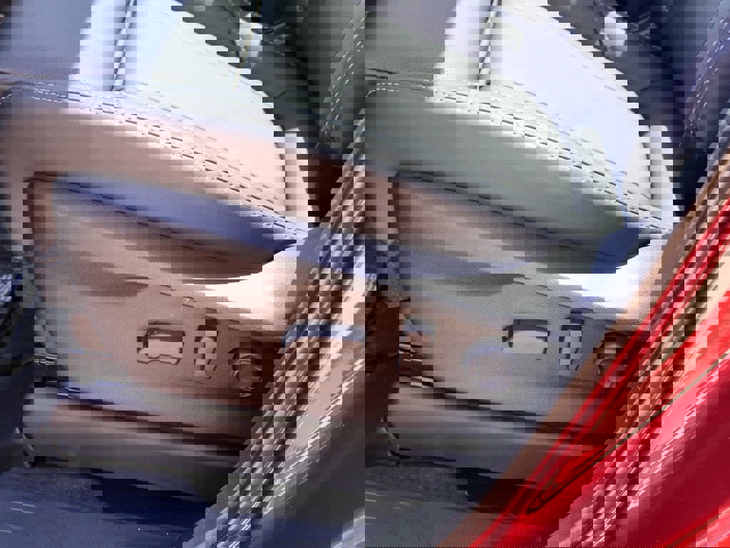 New 2025 Subaru Ascent Limited image 26