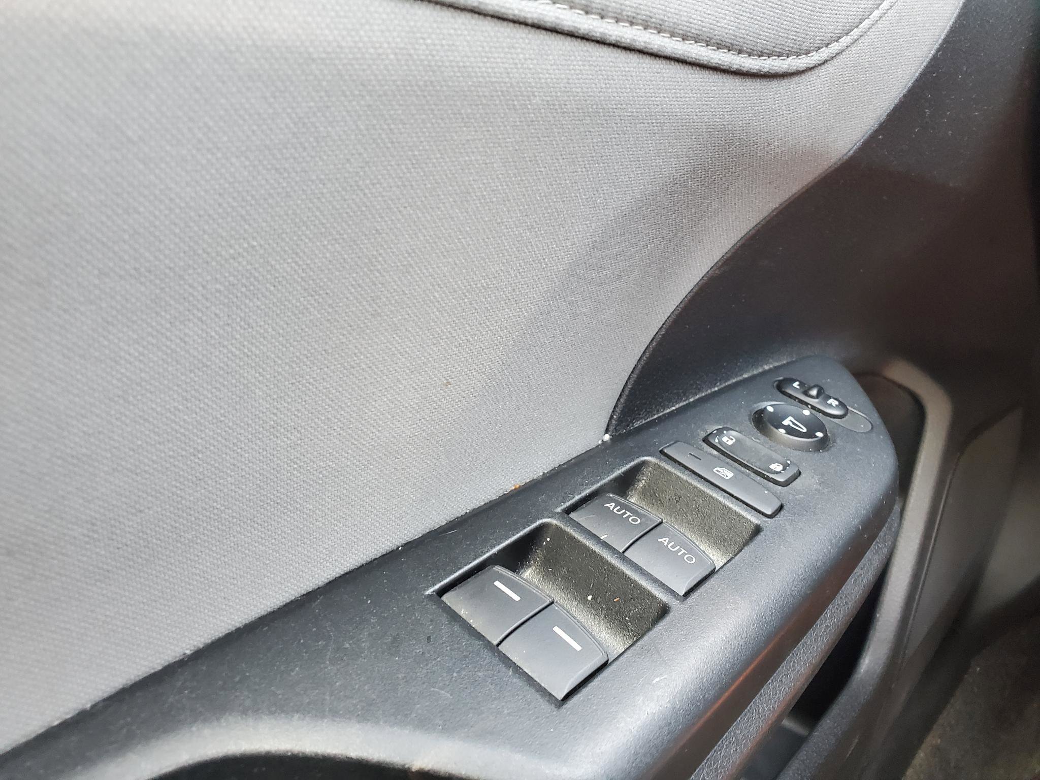 Used 2017 Honda Civic EX-T image 9