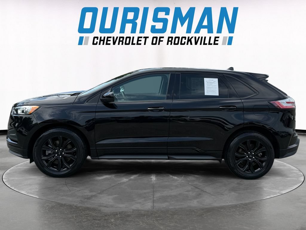 Used 2022 Ford Edge SE w/ Black Appearance Package AWD/4WD image 3