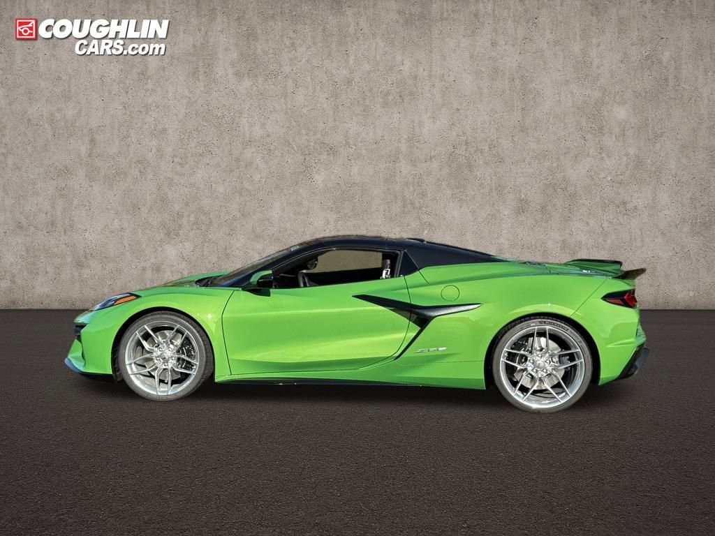 New 2026 Chevrolet Corvette Z06 w/ Stealth Interior Trim Package image 7