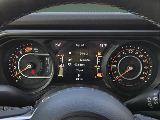 New 2026 Jeep Wrangler Unlimited Sahara AWD/4WD image 8