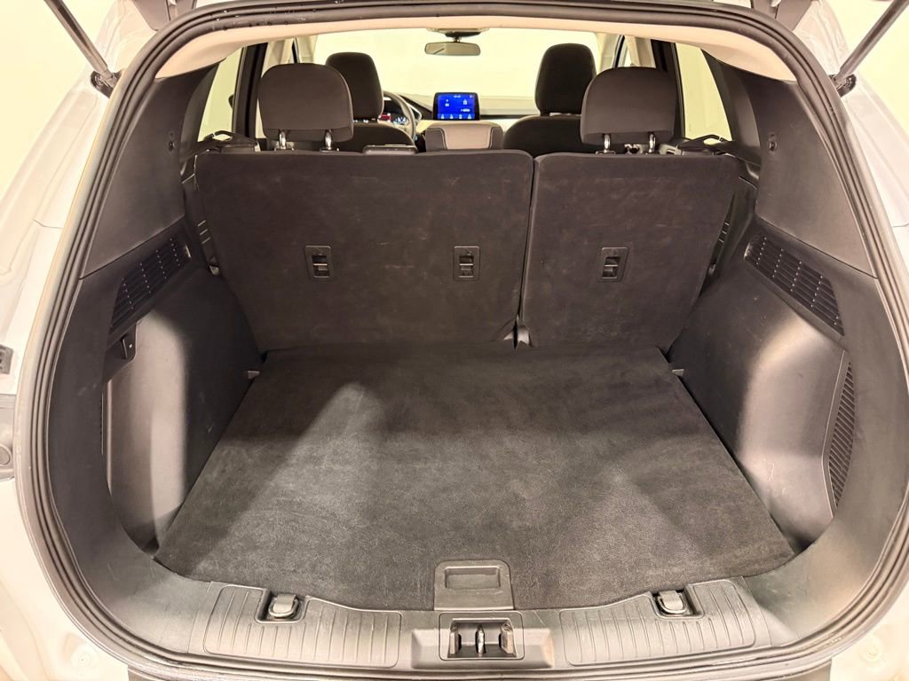 Used 2022 Ford Escape SE image 13